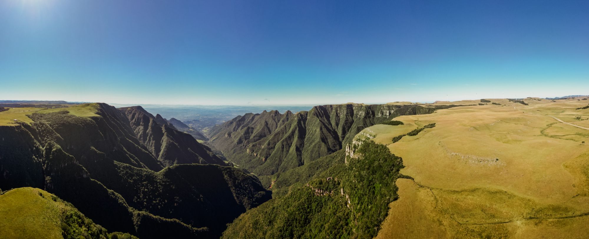Cânion e campos de altitude na Serra Catarinense